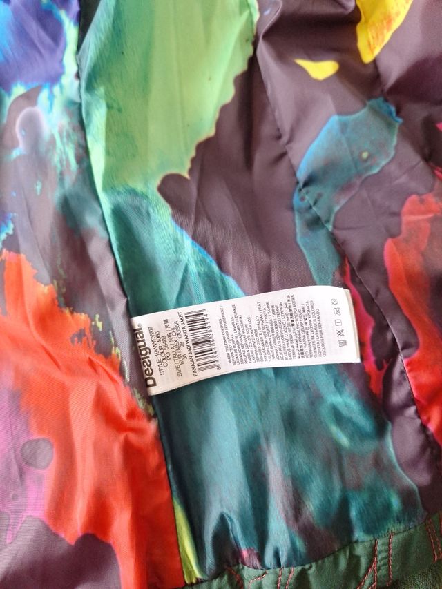 Cazadora chaleco Desigual verde