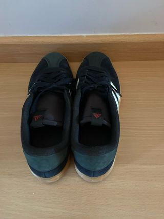 Zapatillas Adidas VL Court i24 negras