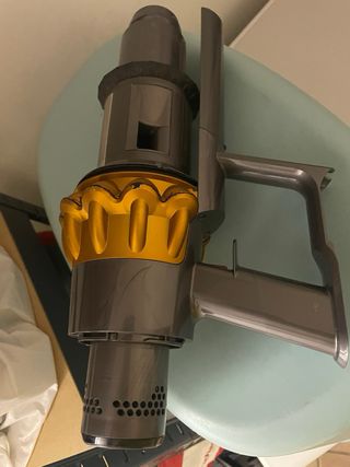 Dyson V15 SV22: Aspirapolvere senza fili