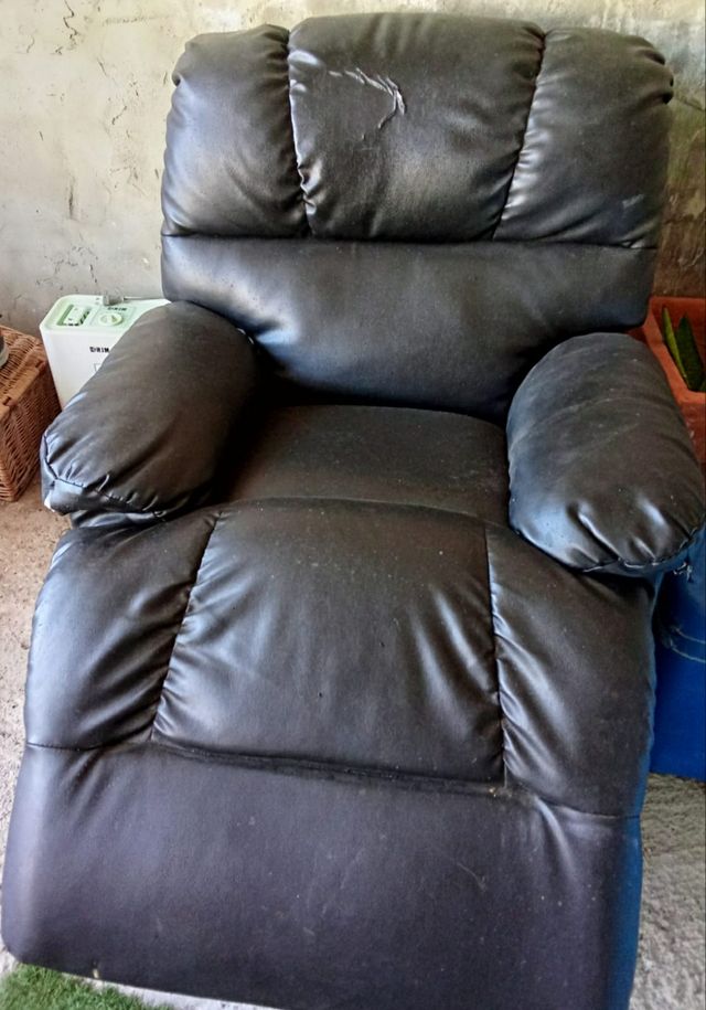 Sillón Masaje y Relax Reclinable Negro