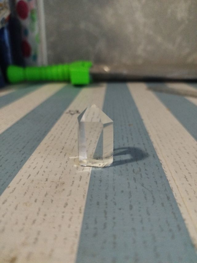 Obelisco Cuarzo Blanco (3cm)