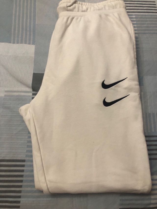 Pantalones blancos Nike