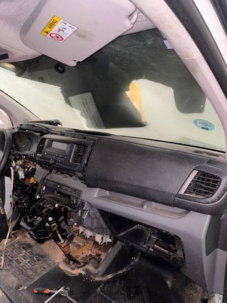 Salpicadero Citroen Jumpy 2020