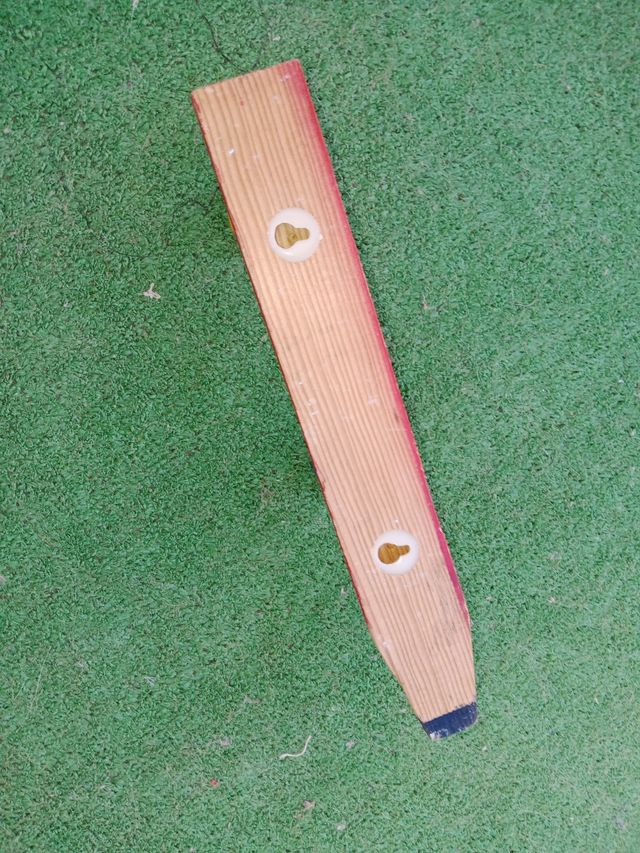 PERCHA INFANTIL COLGADOR LÁPIZ ESCOLAR