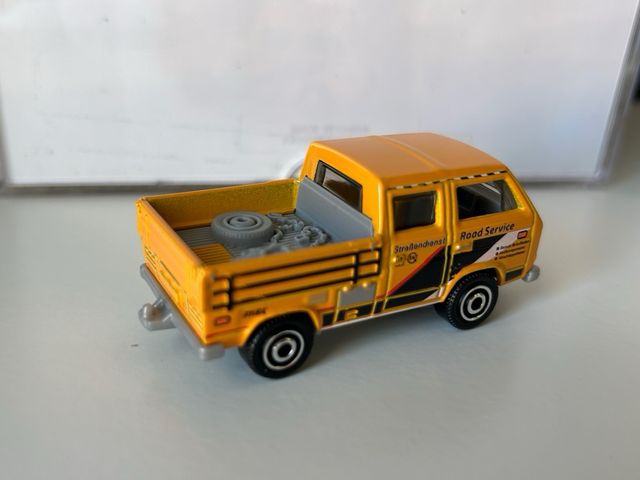 '90 Volkswagen Transporter crew cab