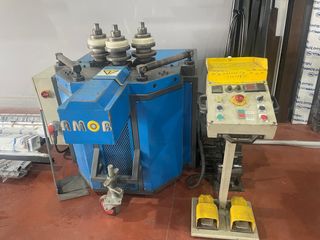 Curvadora perfiles AMOB