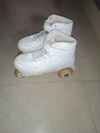 Patines en línea Mustang blancos