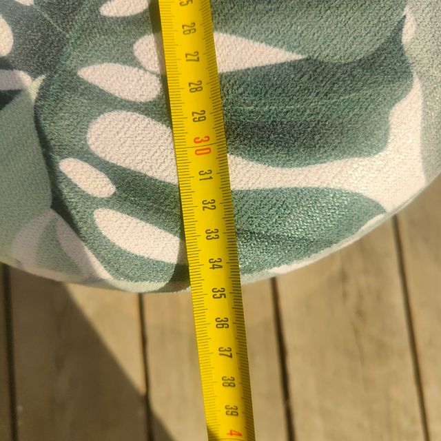 2 Puffs | Decoración multicolor