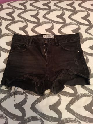 Shorts vaqueros negros rotos - Talla M