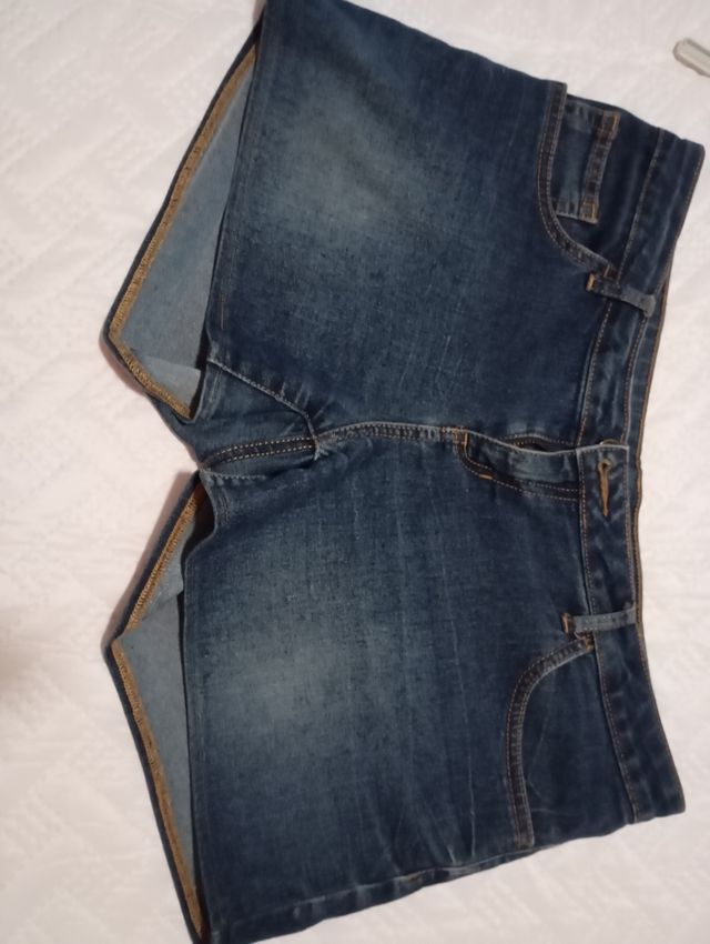 Pantalon vaquero corto