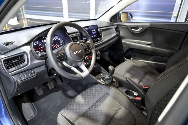 Kia Rio   1.0 TGDi 74kW 100CV MHEV iMT Concept 