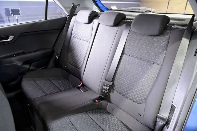 Kia Rio   1.0 TGDi 74kW 100CV MHEV iMT Concept 