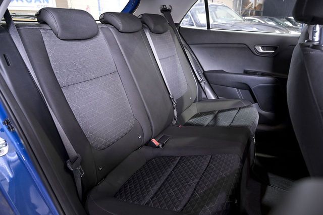Kia Rio   1.0 TGDi 74kW 100CV MHEV iMT Concept 