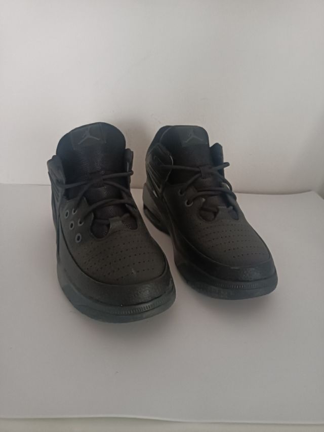 Scarpe tg 38.5 Nike Air Jordan nere