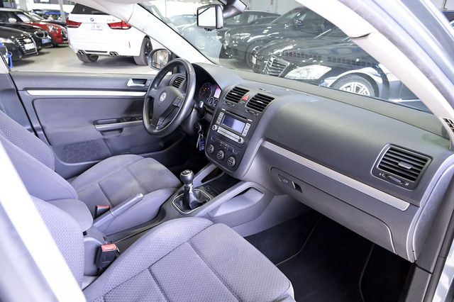 Volkswagen Jetta   1.4 TSI 140cv Advance 