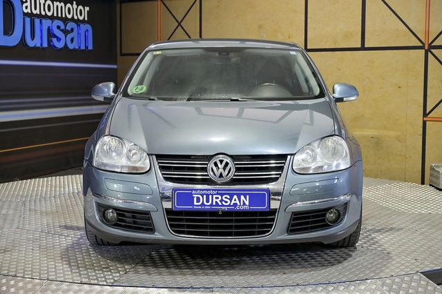 Volkswagen Jetta   1.4 TSI 140cv Advance 