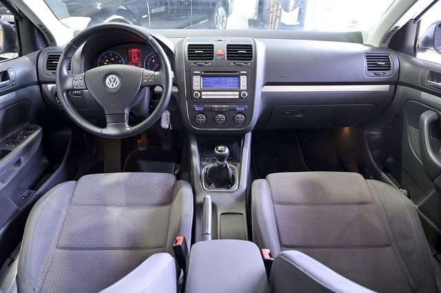 Volkswagen Jetta   1.4 TSI 140cv Advance 