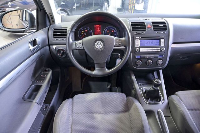 Volkswagen Jetta   1.4 TSI 140cv Advance 