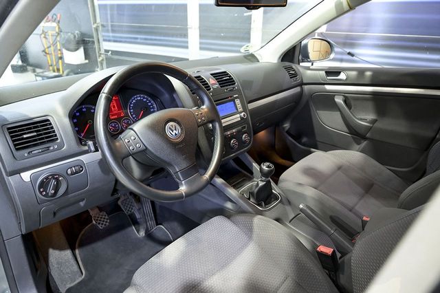 Volkswagen Jetta   1.4 TSI 140cv Advance 
