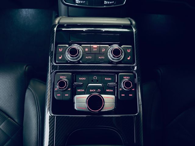Audi S8 PLUS 2017