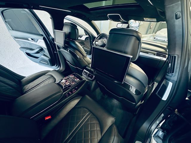Audi S8 PLUS 2017