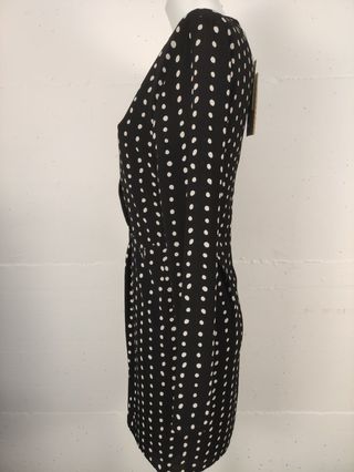 Vestito a pois bianco e nero