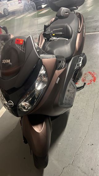 SYM Maxym 600i ABS - Scooter