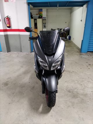 Suzuki Burgman 400 ABS 2018