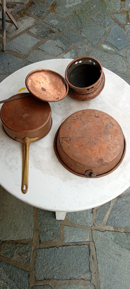 Pentole e Scaldaletto Vintage in rame.