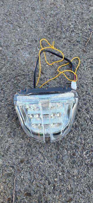 Faro trasero LED moto Suzuki