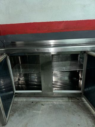 Bajomostrador frigorifero in acciaio 2mx60x85