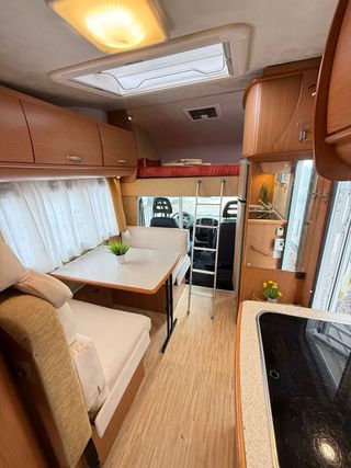 Autocaravana 6plzas/aire/frigo XXL 