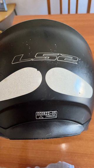 Casco moto LS2 ECE 22-05 negro
