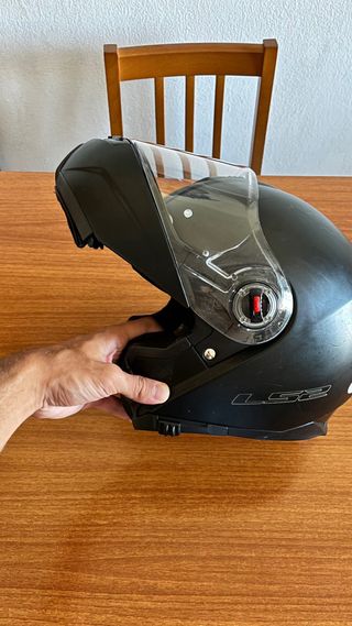 Casco moto LS2 ECE 22-05 negro