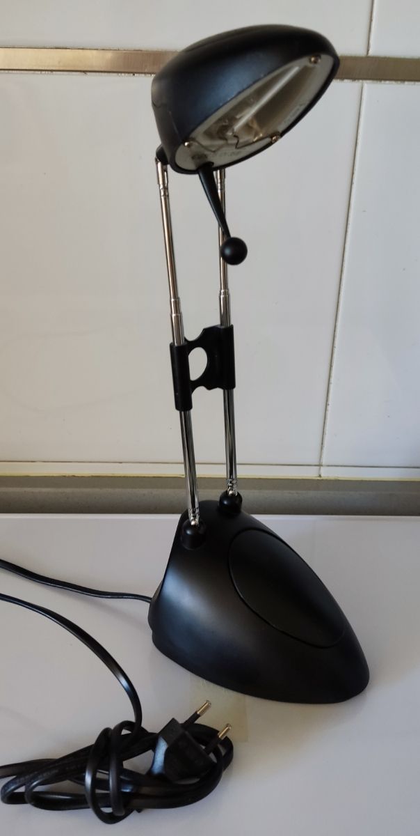 Lampara Escritorio Extensible Negra