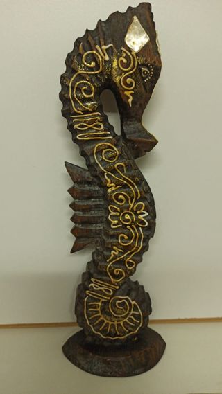 Cavalluccio marino legno decorato