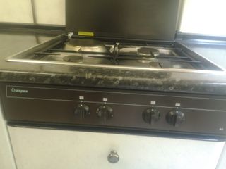 Placa cocina gas y electrica Aspes con tapa