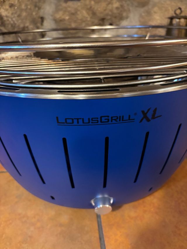 LotusGrill XL azul - Grelhador a carvão