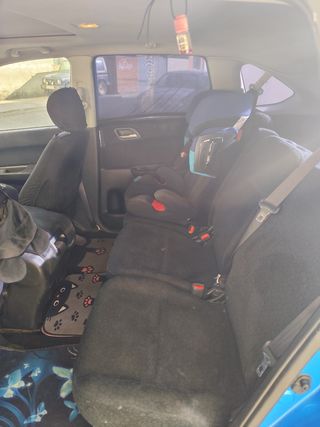 Honda FR-V 2005