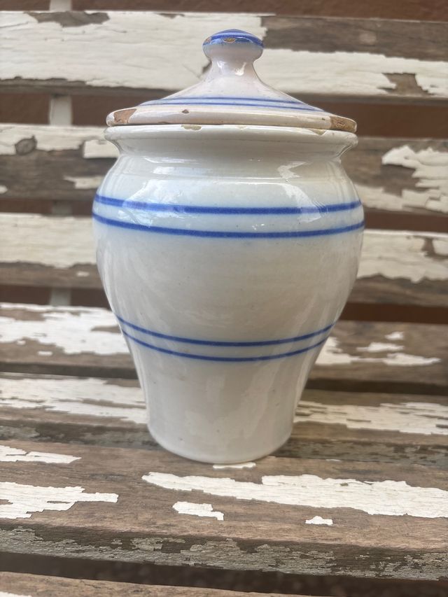 Albarero antiguo | Cerámica azul y blanca