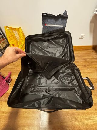 Maleta grande viaje.