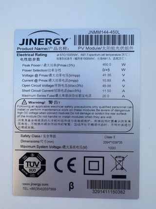 9 PLACAS SOLARES DE 500 VATIOS.