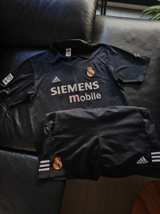 Equipación Real Madrid Adidas 2002