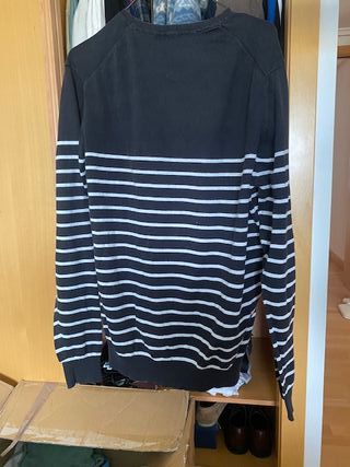 camisetas, polos, zapatillas, sudaderas, vaqueros