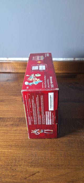 Nintendo 2DS Roja - Edición Groudon Omega Rubí