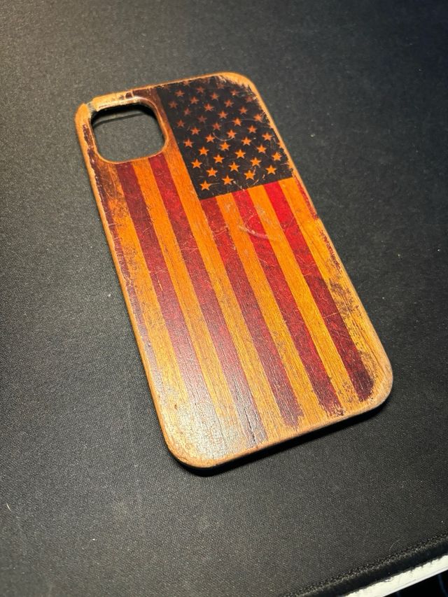 6 custodie per iPhone 11 - Assortite