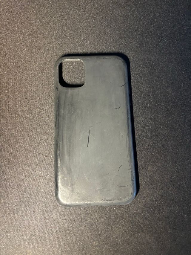 6 custodie per iPhone 11 - Assortite