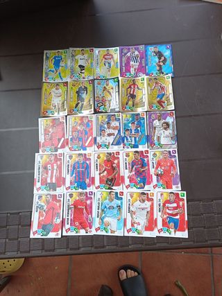 25 Cromos de Fútbol - ¡Colecciona!