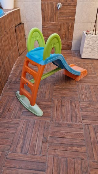 Tobogán Feber infantil, azul y naranja