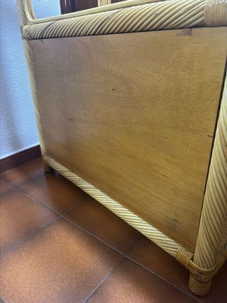2 Estanterías de mimbre y caña
